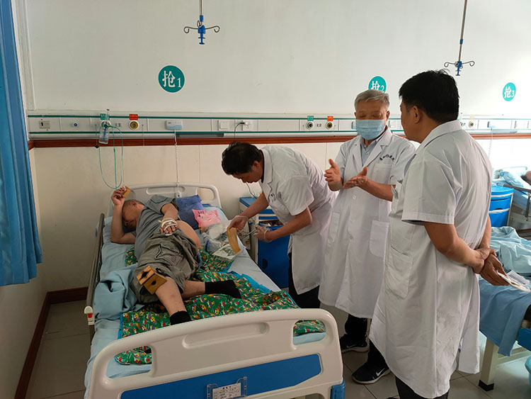 首页-BB贝博艾弗森公司官网