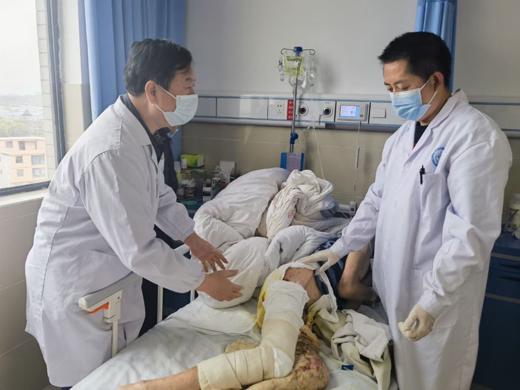 首页-BB贝博艾弗森公司官网