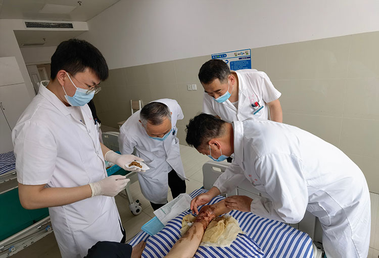 首页-BB贝博艾弗森公司官网