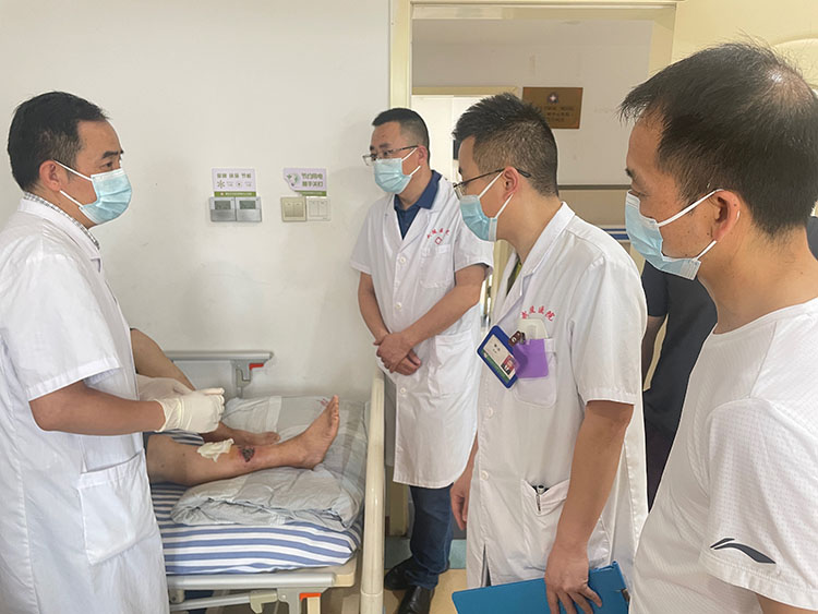 首页-BB贝博艾弗森公司官网