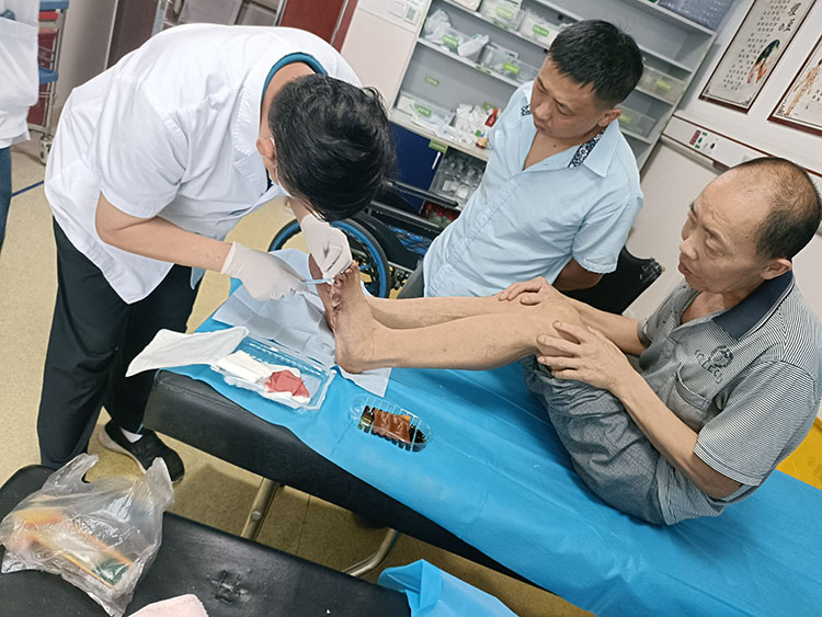 首页-BB贝博艾弗森公司官网