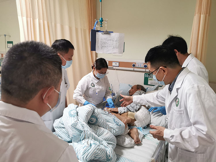 首页-BB贝博艾弗森公司官网