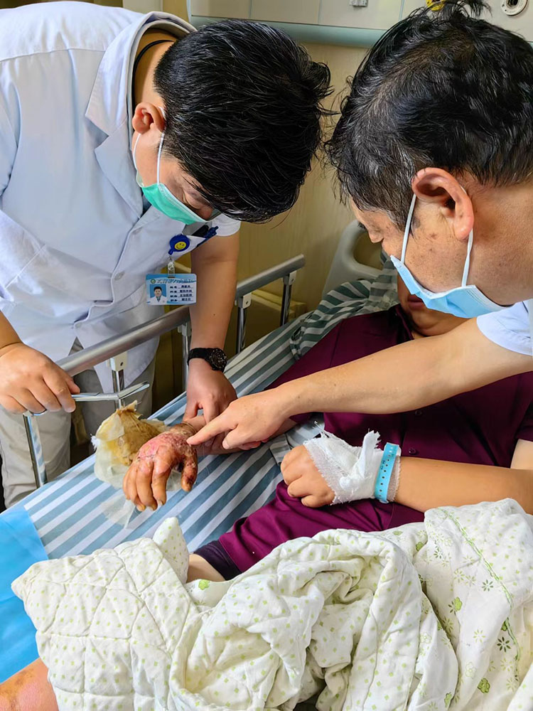 首页-BB贝博艾弗森公司官网