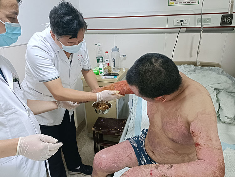 首页-BB贝博艾弗森公司官网