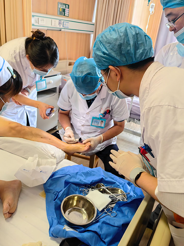 首页-BB贝博艾弗森公司官网