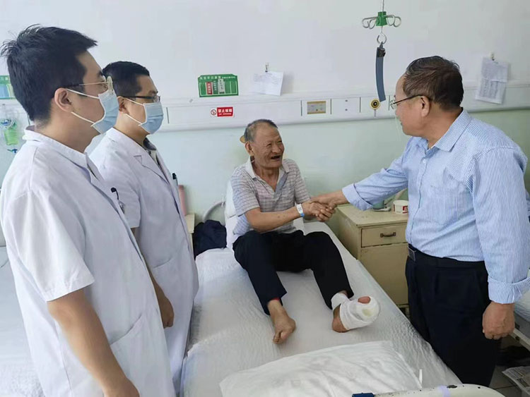 首页-BB贝博艾弗森公司官网