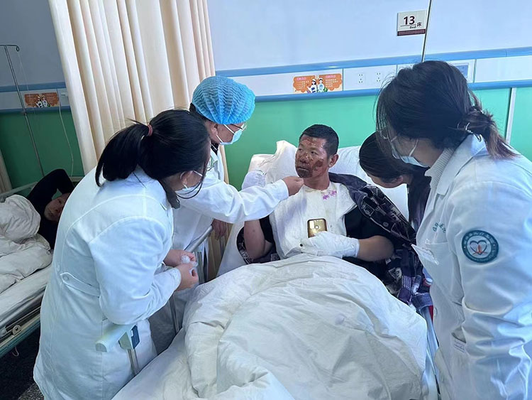 首页-BB贝博艾弗森公司官网