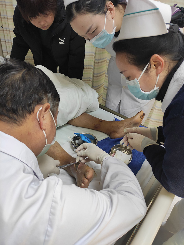 首页-BB贝博艾弗森公司官网