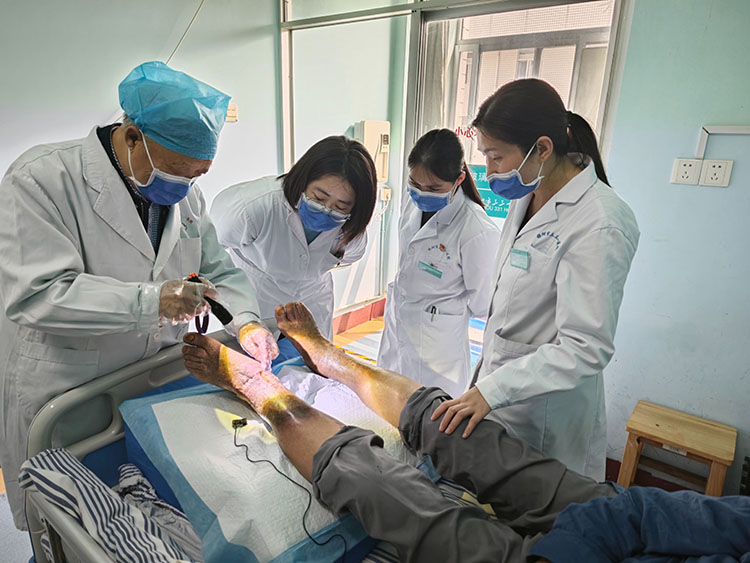 首页-BB贝博艾弗森公司官网