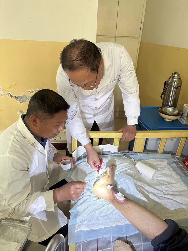 首页-BB贝博艾弗森公司官网