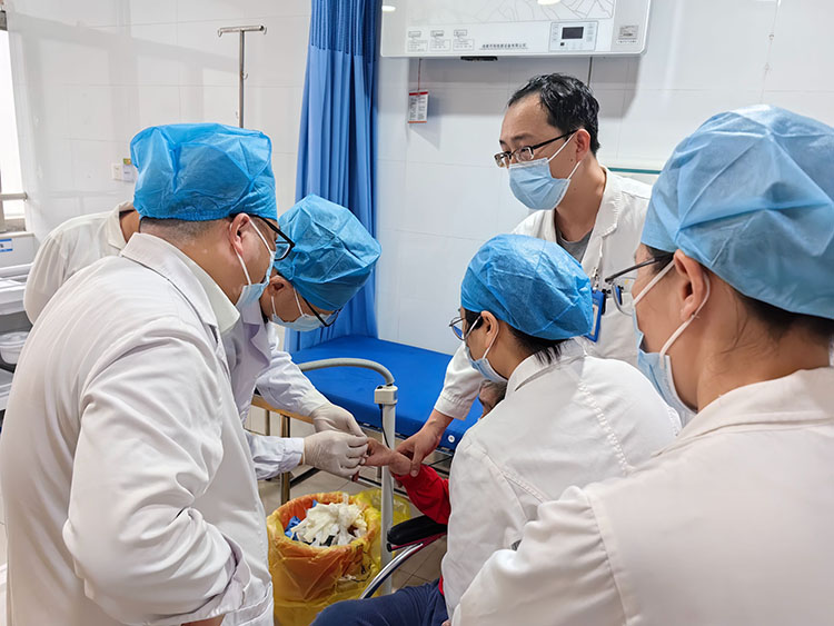 首页-BB贝博艾弗森公司官网