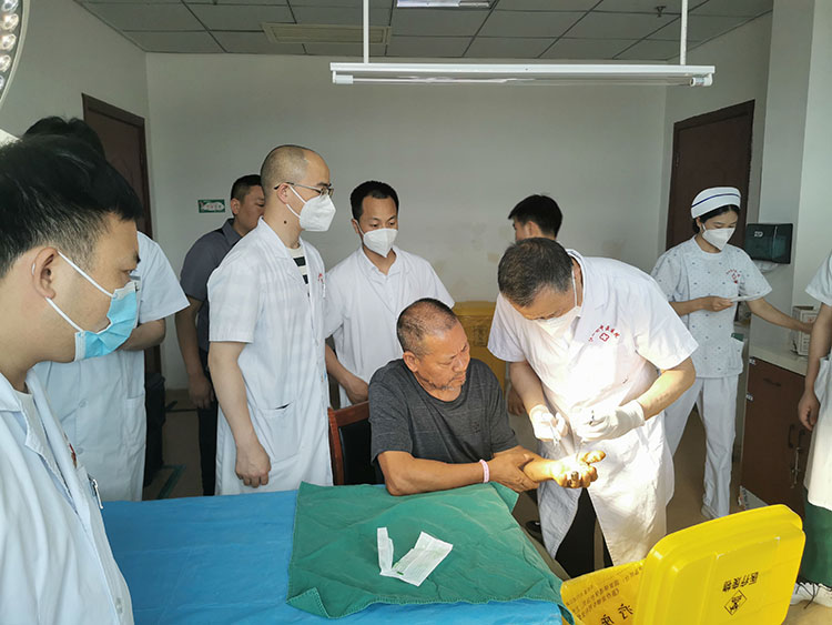 首页-BB贝博艾弗森公司官网