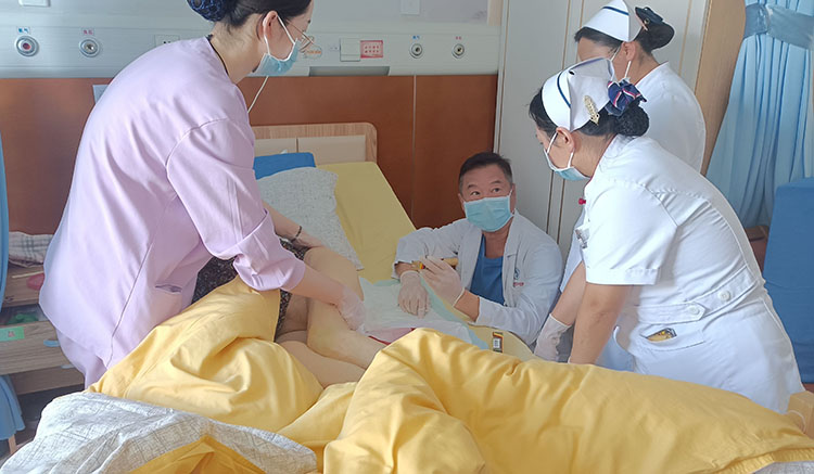 首页-BB贝博艾弗森公司官网