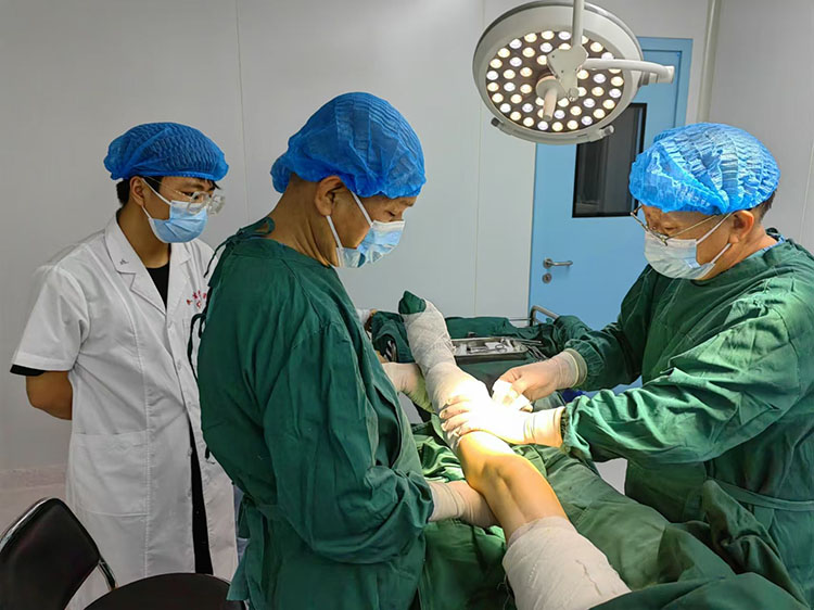 首页-BB贝博艾弗森公司官网