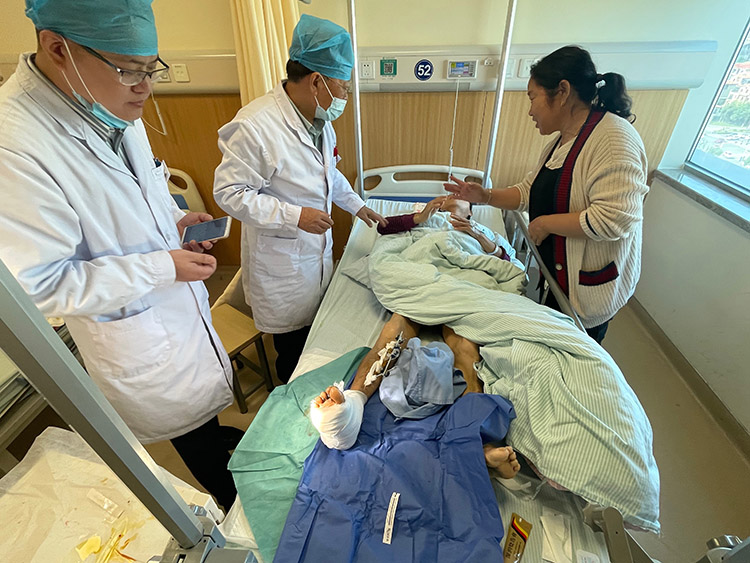 首页-BB贝博艾弗森公司官网