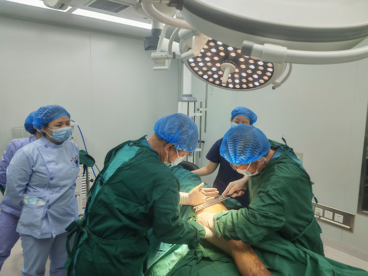 首页-BB贝博艾弗森公司官网