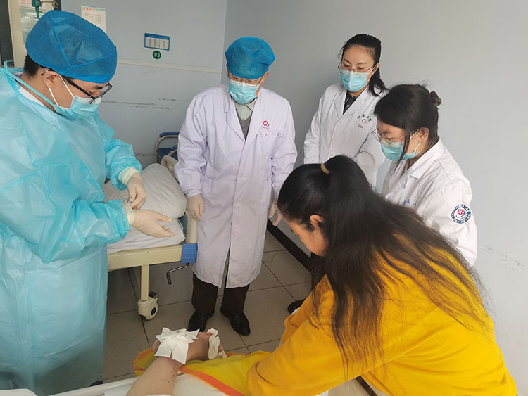 首页-BB贝博艾弗森公司官网