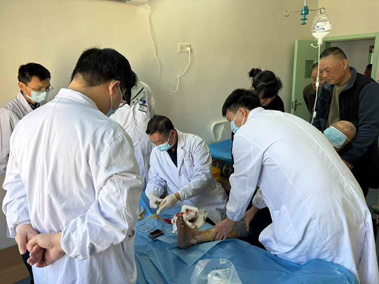 首页-BB贝博艾弗森公司官网