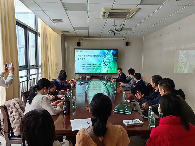 首页-BB贝博艾弗森公司官网