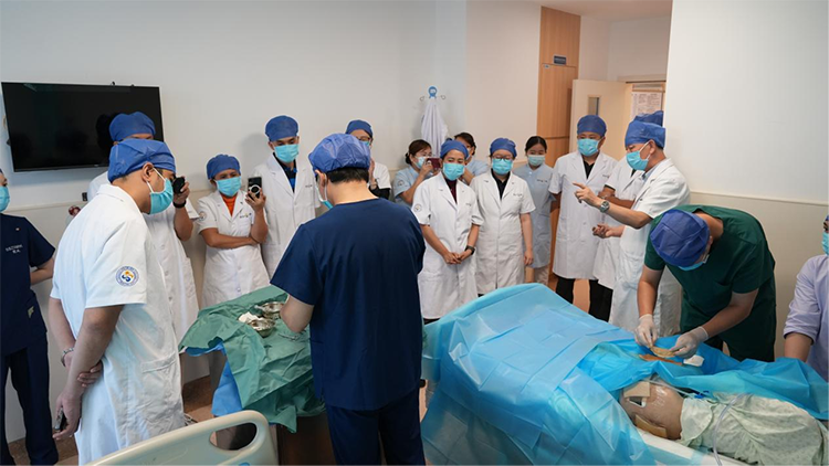 首页-BB贝博艾弗森公司官网