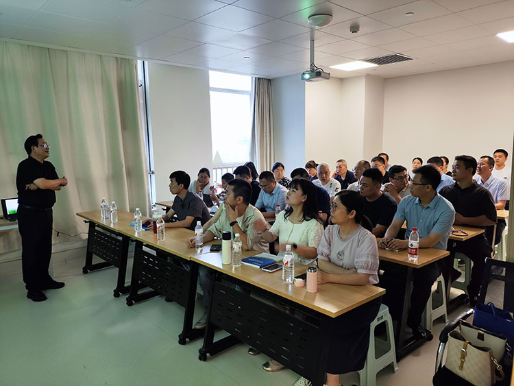 首页-BB贝博艾弗森公司官网