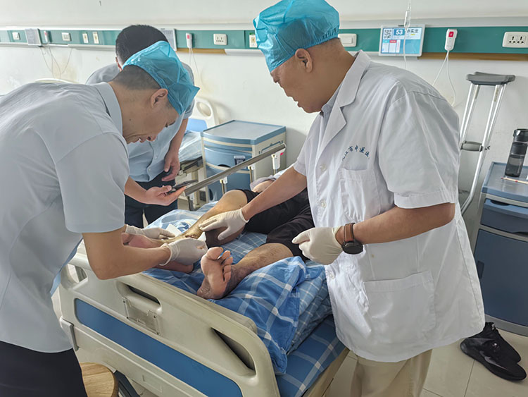 首页-BB贝博艾弗森公司官网