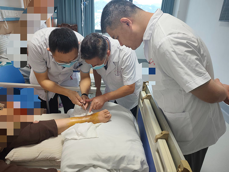 首页-BB贝博艾弗森公司官网