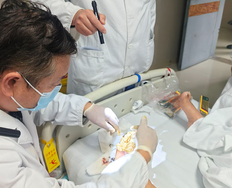 首页-BB贝博艾弗森公司官网