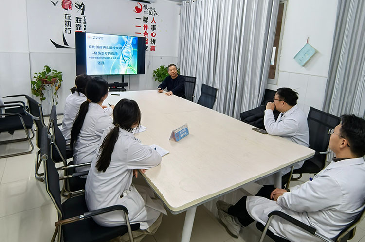 首页-BB贝博艾弗森公司官网