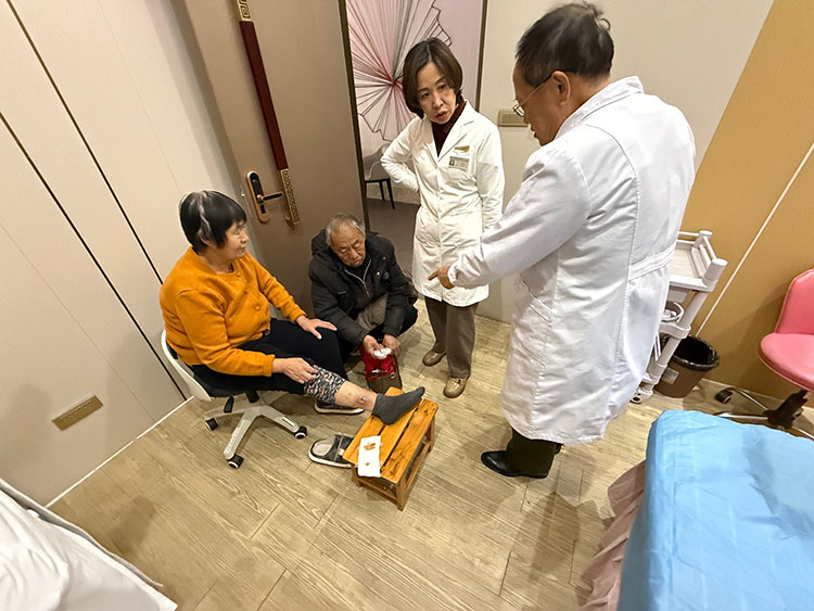 首页-BB贝博艾弗森公司官网
